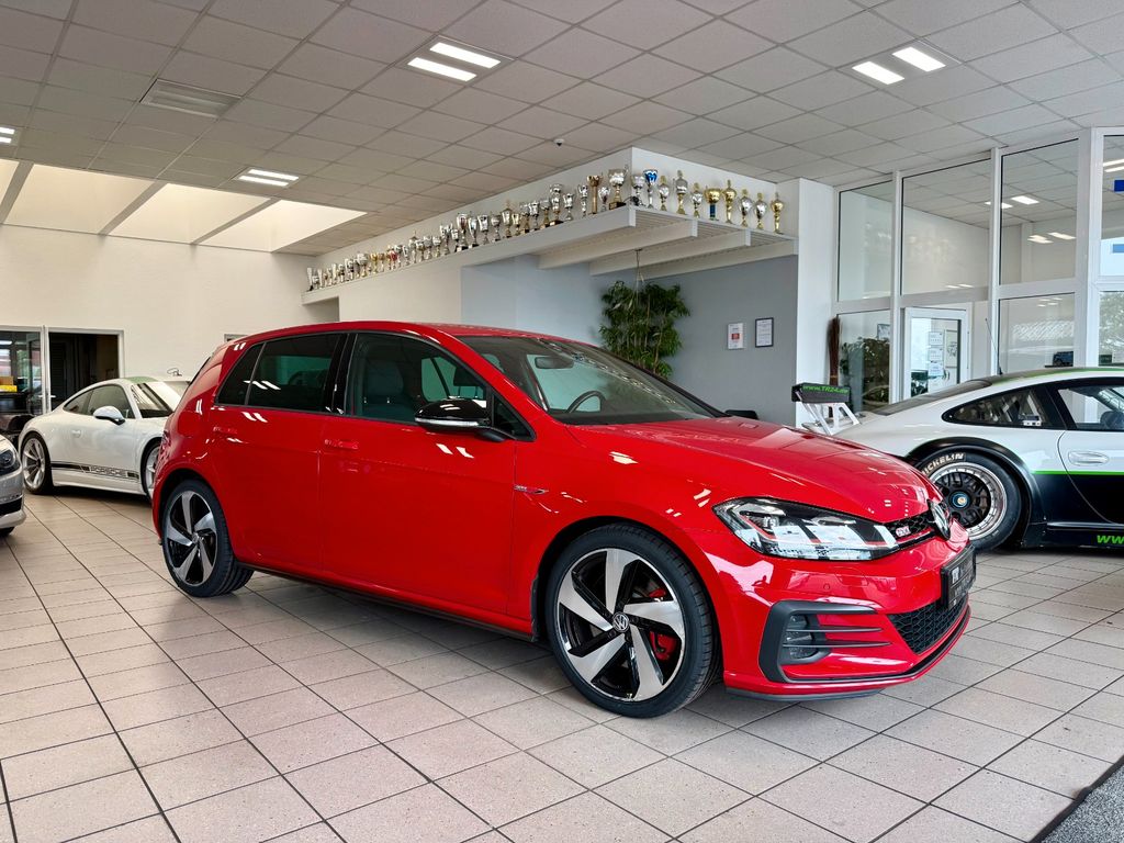Image of Volkswagen Golf