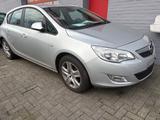 Opel Astra 1.7 CDTI Design Edition92kW Klima Tempomat - Opel Astra mit Diesel-Antrieb: 1.9