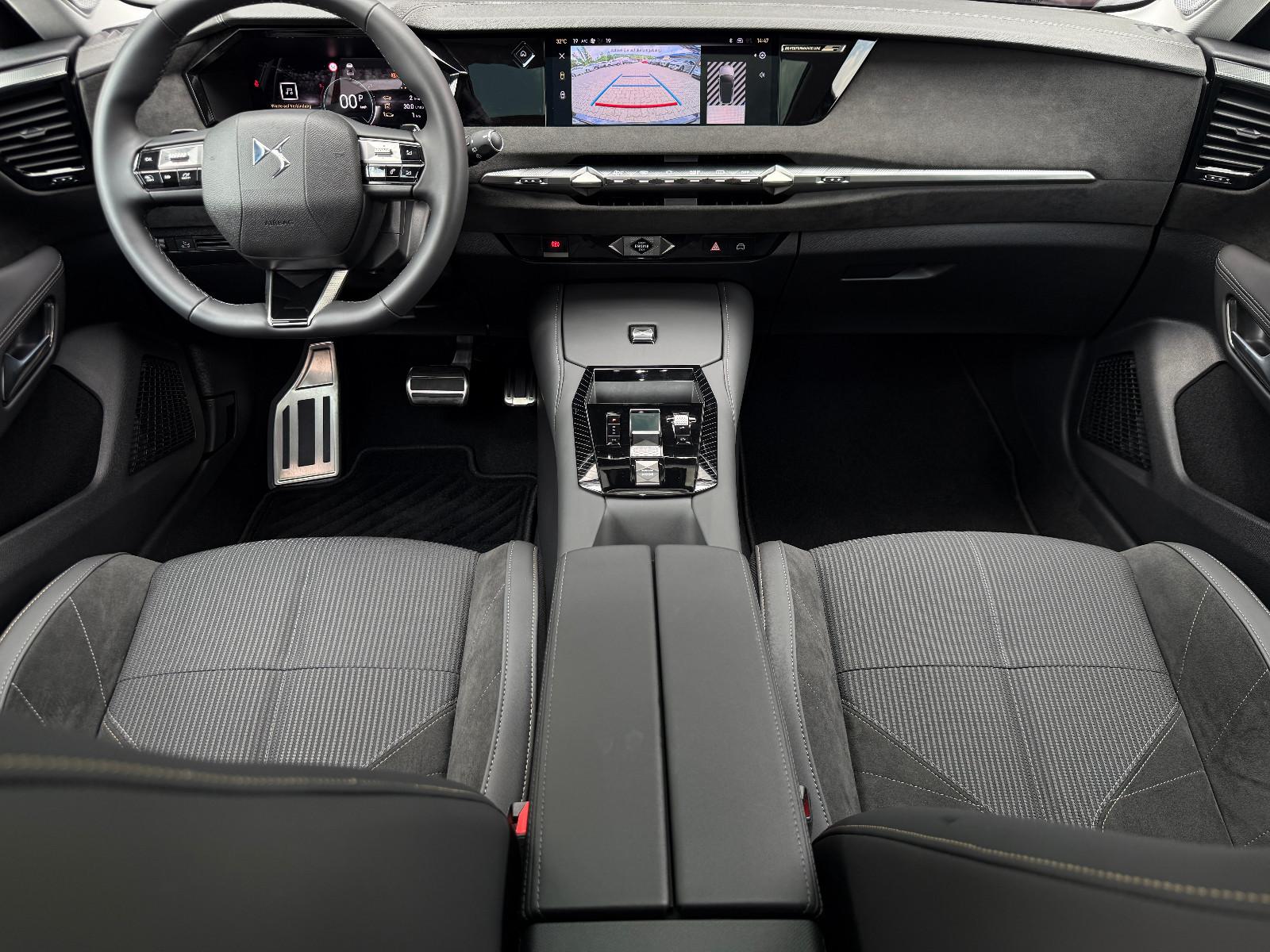 DS Automobiles Nº4 BlueHDi 130 DS Performance Line