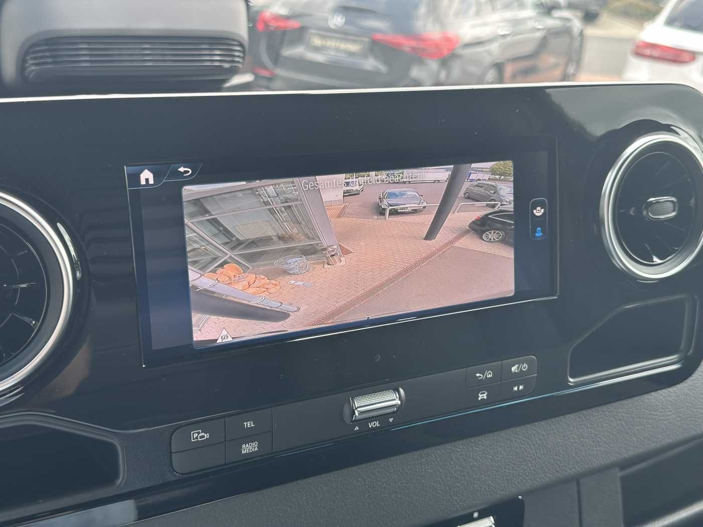 Fahrzeugabbildung Mercedes-Benz Sprinter 319/419 CDI 3665 9G 4x4 Klima Kamera