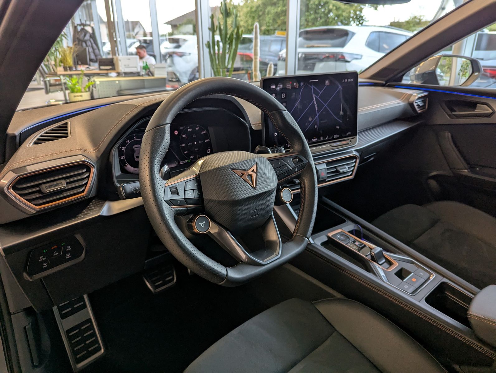 CUPRA Leon 1.5 eTSI Matrix Intelligent-Dynamic-Edge - Image 20