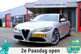 Alfa Romeo Giulia 2.2 180pk Super Aut.Navi|Xenon|Cam|LMV|Ha - Alfa Romeo Giulia aus 2017
