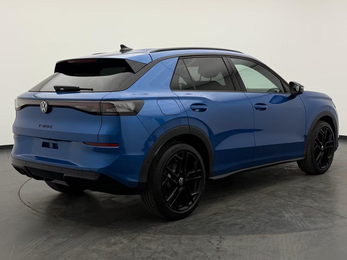 Volkswagen T-Roc 1.5 eTSI DSG R-Line +BLACK-STYLE+CAM+ACC+, миниатюра 11