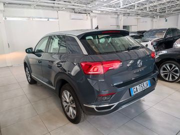 Volkswagen T-Roc - 4