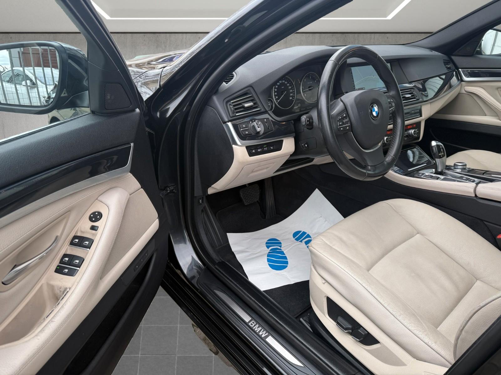 BMW 530 d Touring Pano*Leder*ACC*Navi Prof*Xenon*2.H