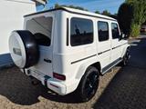 Mercedes-Benz G 400 d*AMG-Line*Night Packet 2*Schiebedach*Stan - weiße Mercedes-Benz G 400