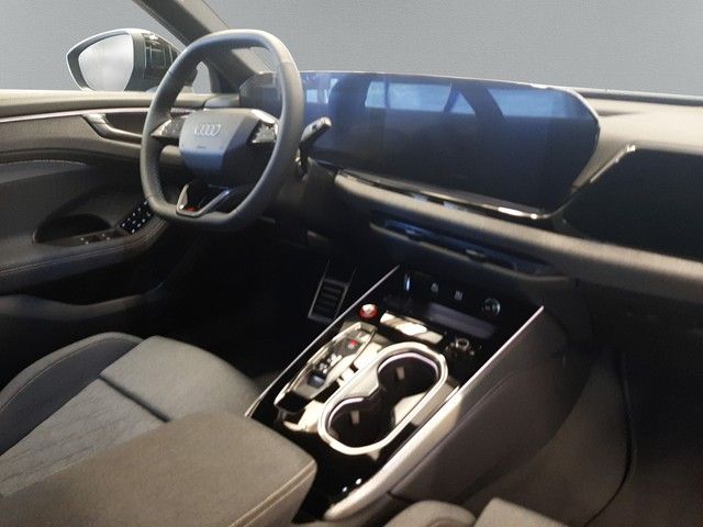 Fahrzeugabbildung Audi A6 Avant S line TDI quattro Luftfed Pano Matrix