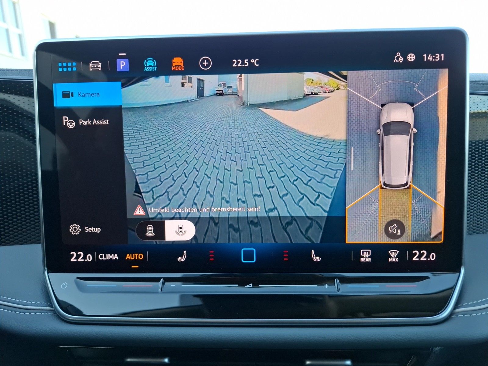 Fahrzeugabbildung Volkswagen Passat Variant eTSI Business DSG LED Navi AID HU