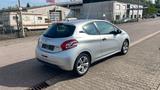 Peugeot 208 Access - Peugeot 208: Access