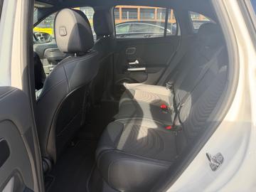 2023 Mercedes-BENZ EQA — миниатюра 13