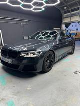BMW 550i xDrive A - - scheckheftgepflegte BMW 550