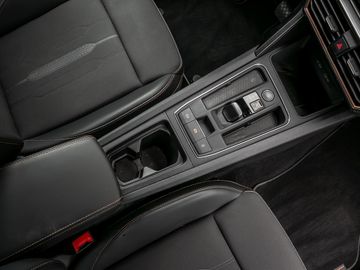 Cupra Formentor 1.5 Basis Fahrassistenz-Paket Navi ACC