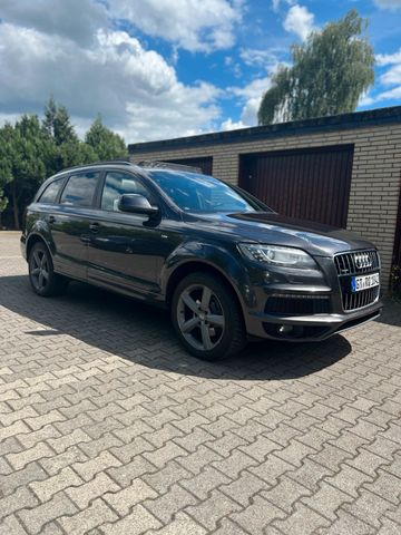 Audi Q7 7 Sitzer S-Line Quattro TÜV Neu Pa...