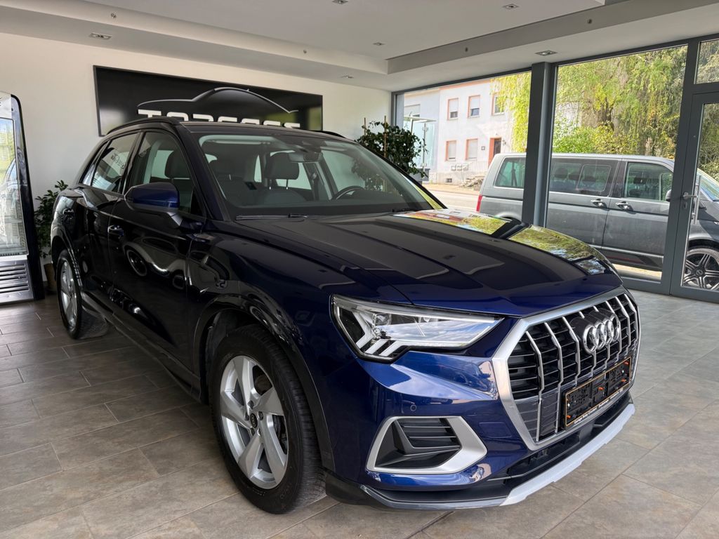 Image of Audi Q3