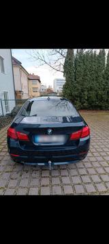 BMW F10 5er 530i - BMW 530 aus 2010: 530i