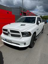 Dodge RAM 1500 5.7 V8 HEMI 4x4  Top-Zustand, 1. Hand, - Dodge RAM: 1500 Hemi
