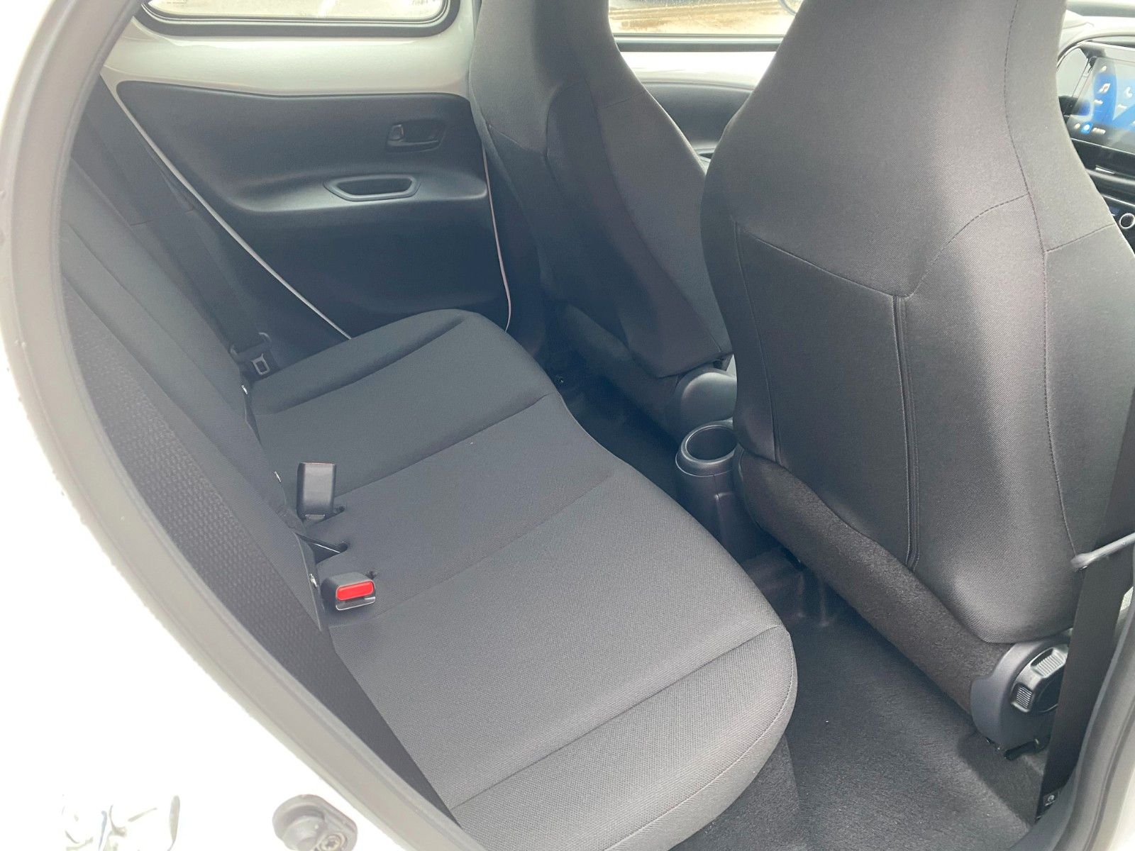 Toyota Aygo (X) - Bild 12