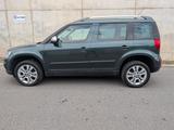 Skoda Yeti Style Outdoor 4x4 2.0TDI DSG  Standheiz AHK - Skoda Yeti: Automatik