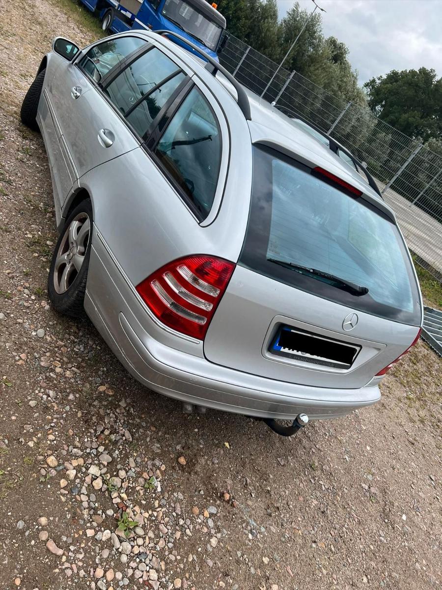 Mercedes-Benz C200 2006 — engine 122 HP (90kW)