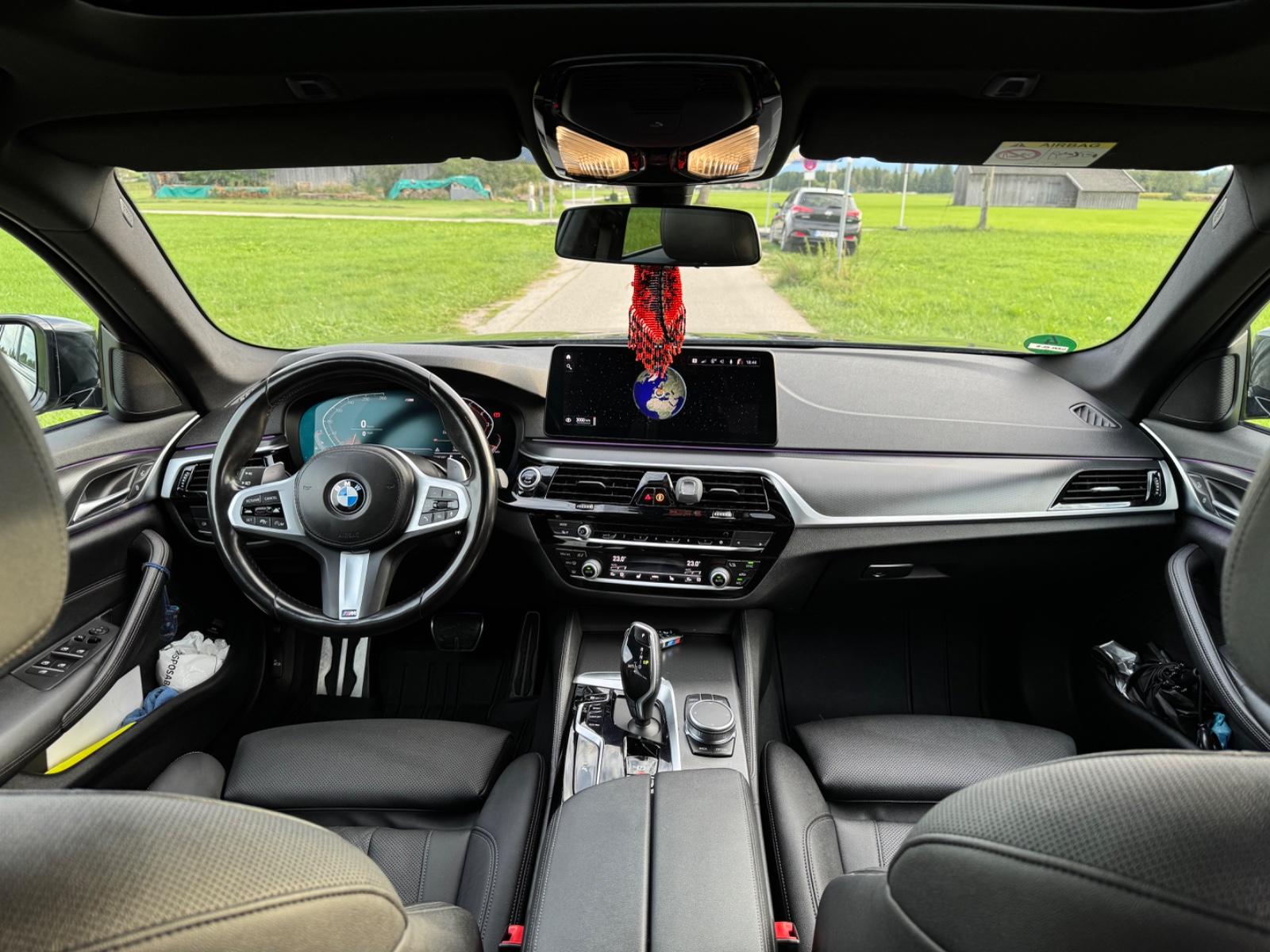 BMW 530 i Touring A -, миниатюра 14