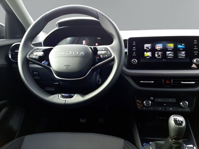 Fahrzeugabbildung Skoda Fabia Selection 1.0TSI LED PDC SHZ Klima