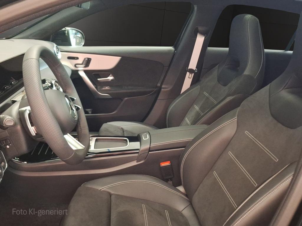 Mercedes-Benz A 250 4M AMG PANORAMA DISTRONIC MEMORY SOUND 360