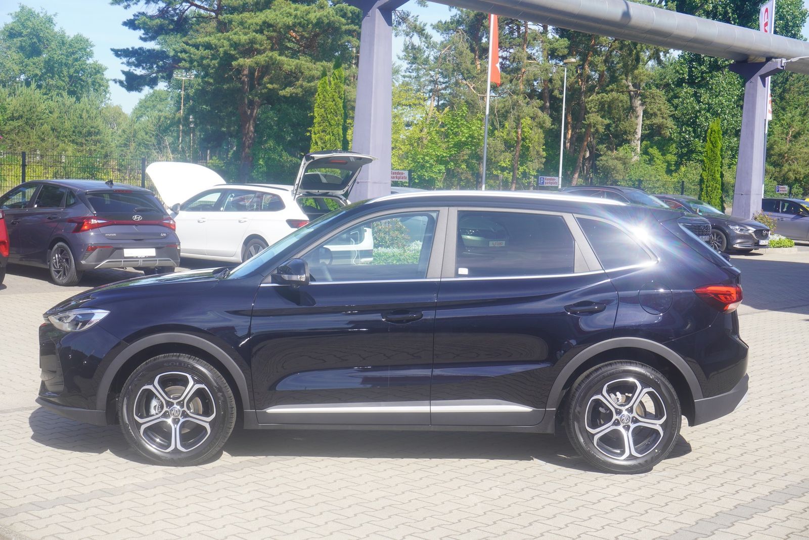 MG ZS