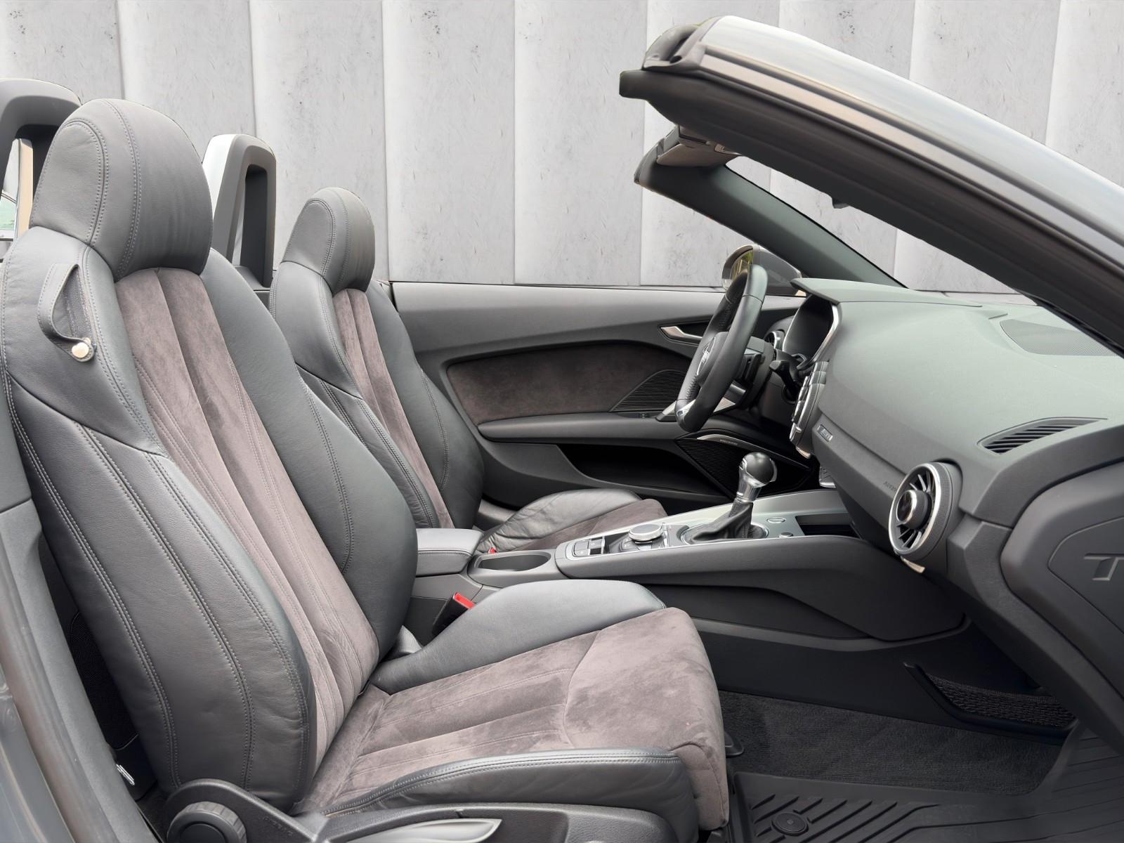 Audi TT Roadster S-line*Bang & Olufsen*Alcantara*19"*
