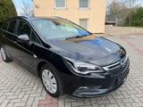 Opel Astra K Sports,1.Hd,Scheck,Standheiz,Garan,61TKM - Opel Astra: Standheizung