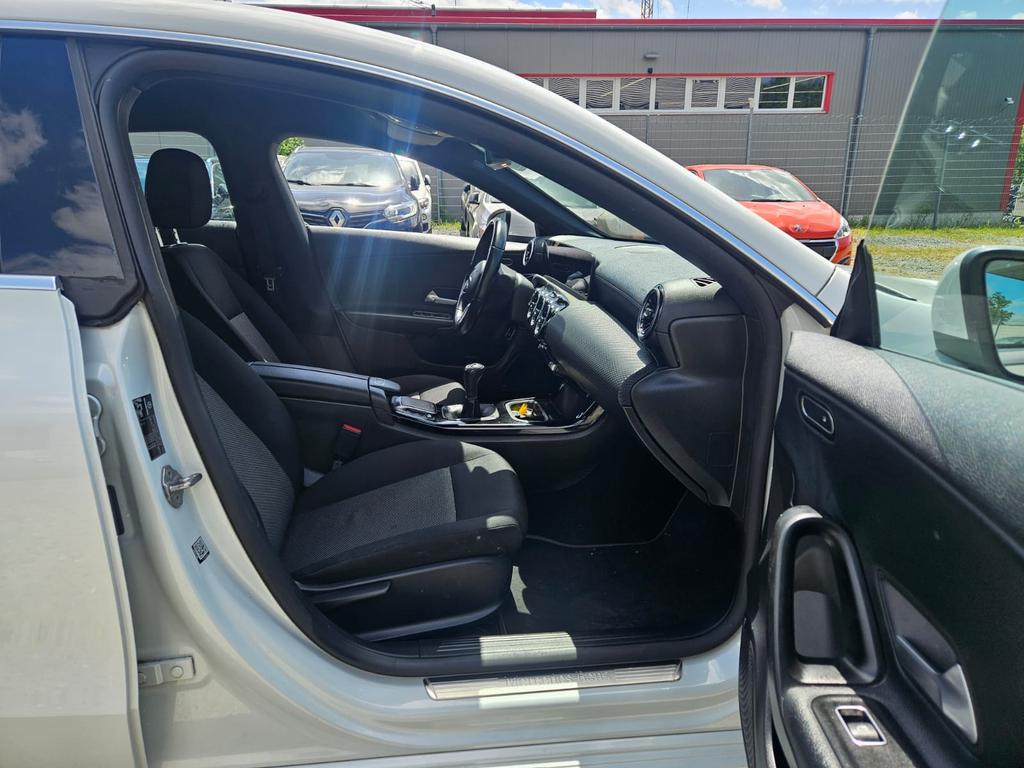 Mercedes-Benz CLA 180 Shooting Brake