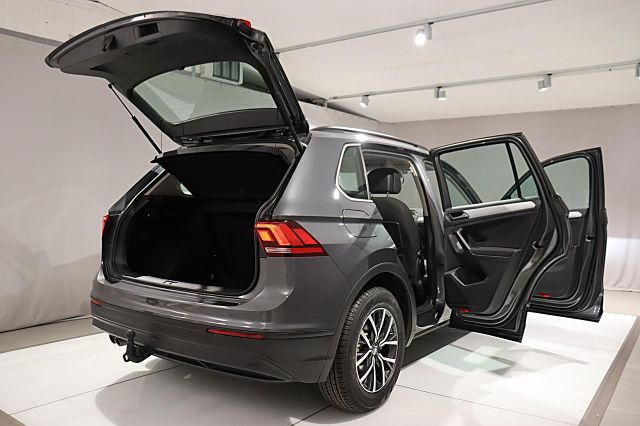 Tiguan 1.5 TSI Comfortline ACC LED AHK SHZ PDC