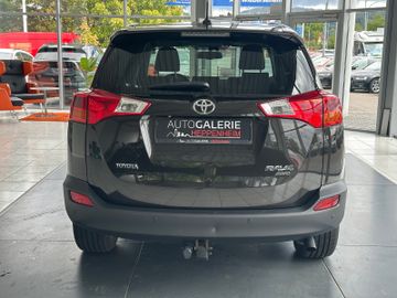 Toyota RAV 4 - 6