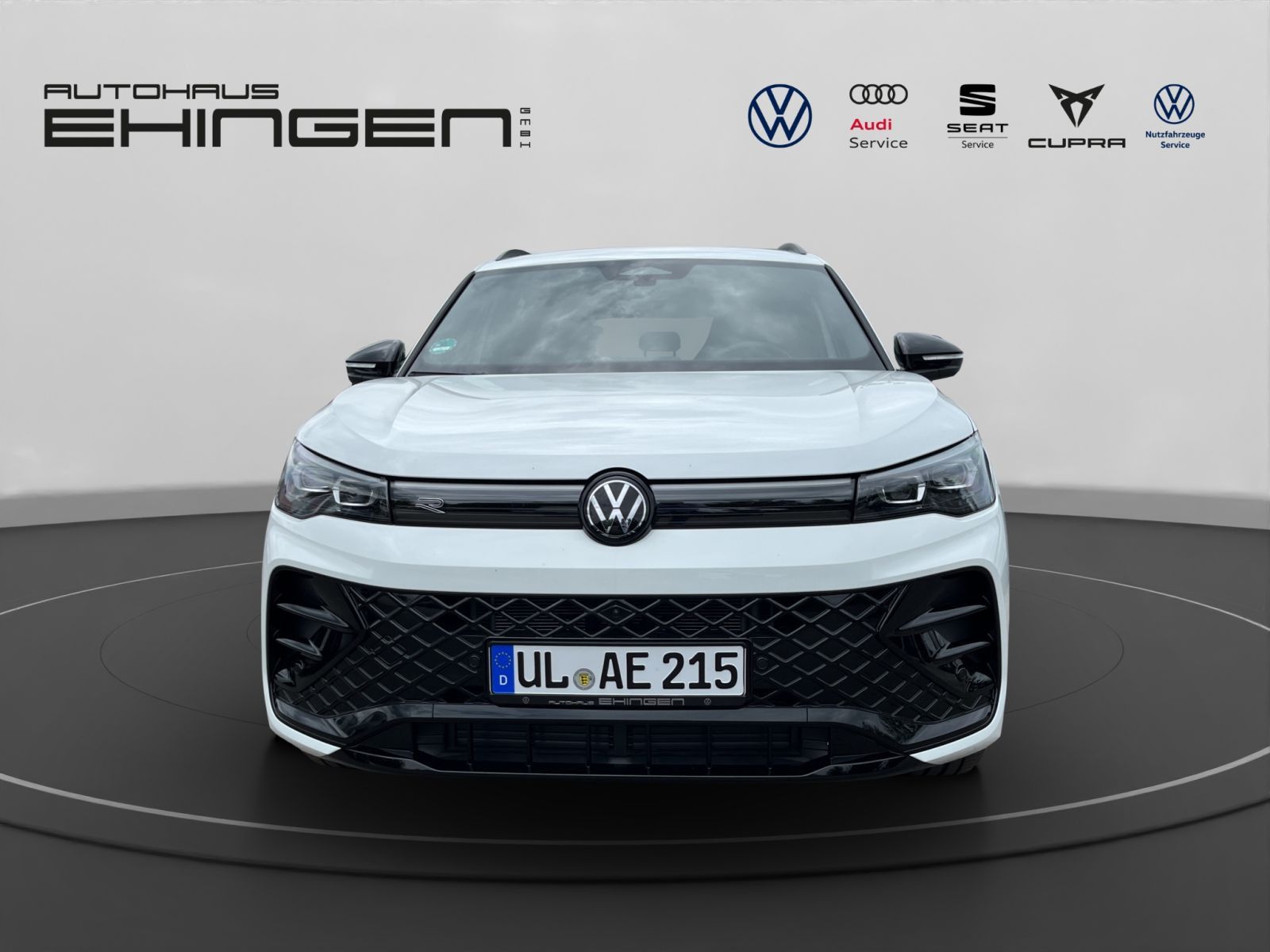 Volkswagen Tiguan Black R-Line TDI 4MOTION AHK Matrix Navi foto 2