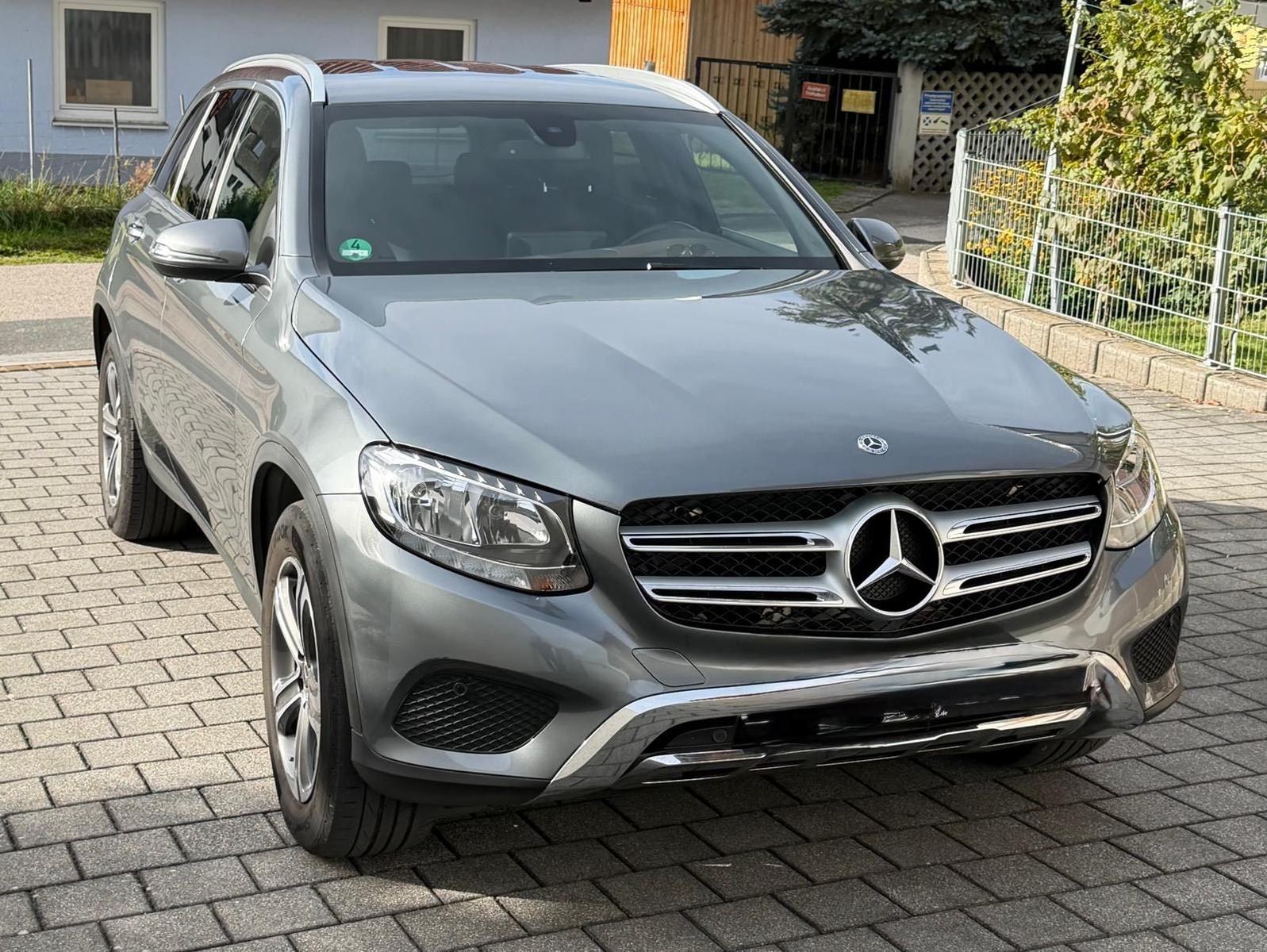 Mercedes-Benz GLC 220