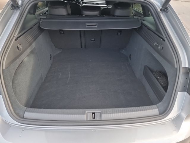 Fahrzeugabbildung Volkswagen Arteon Shootingbrake 2,0 TDI DSG 4MOTION R-LINE