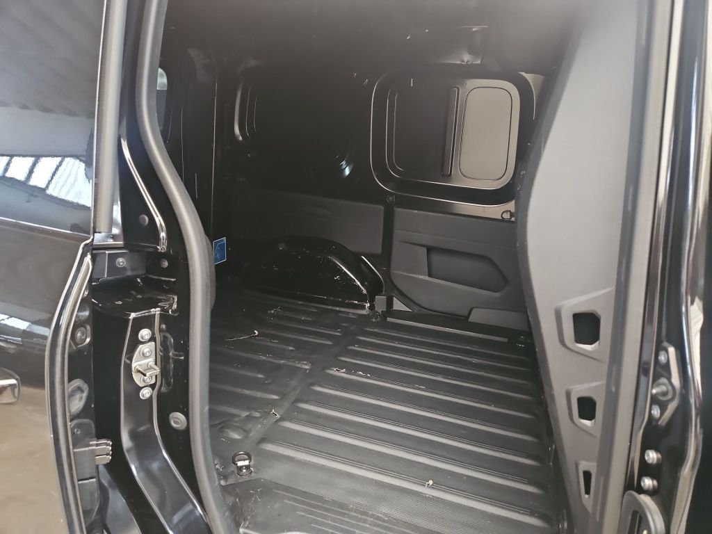 Fahrzeugabbildung Mercedes-Benz Citan 110 Kasten lang LED AHK Klima Sitzheizung