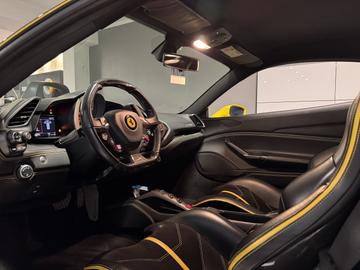 صورة مصغرة 12 لـ 2018 Ferrari 488 GTB