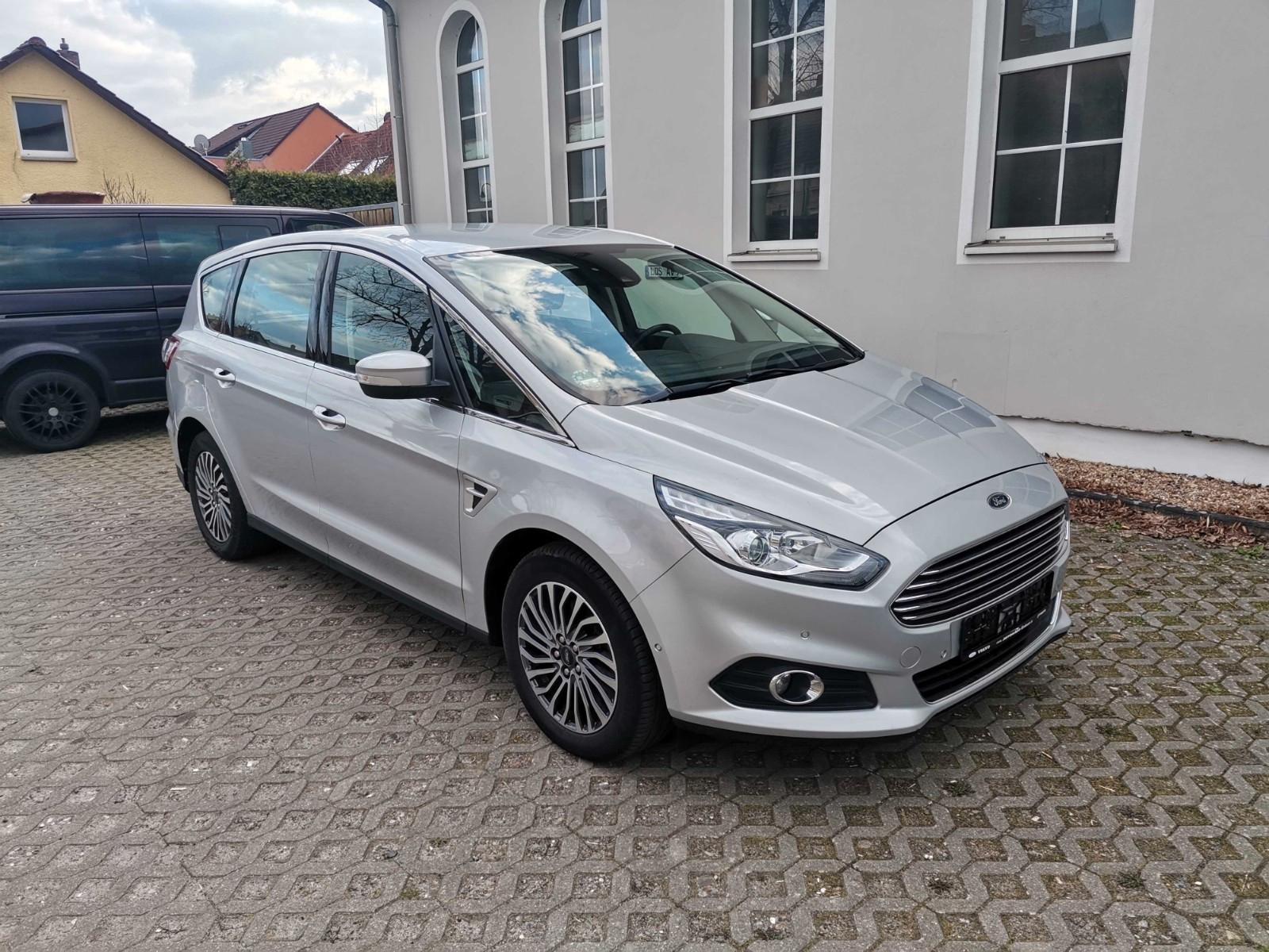 Ford S-Max 2,0 TDCi Titanium + AHK + Alu 5103263