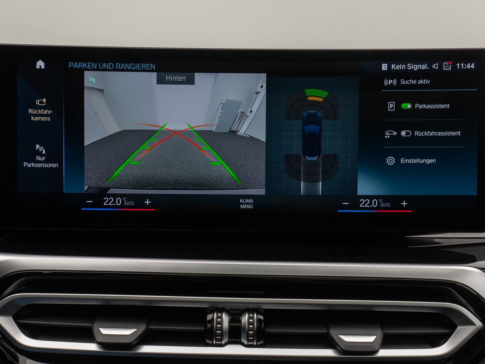 Fahrzeugabbildung BMW 330e xD Panoram Kamera HUD DAB H/K Stop&Go Sport