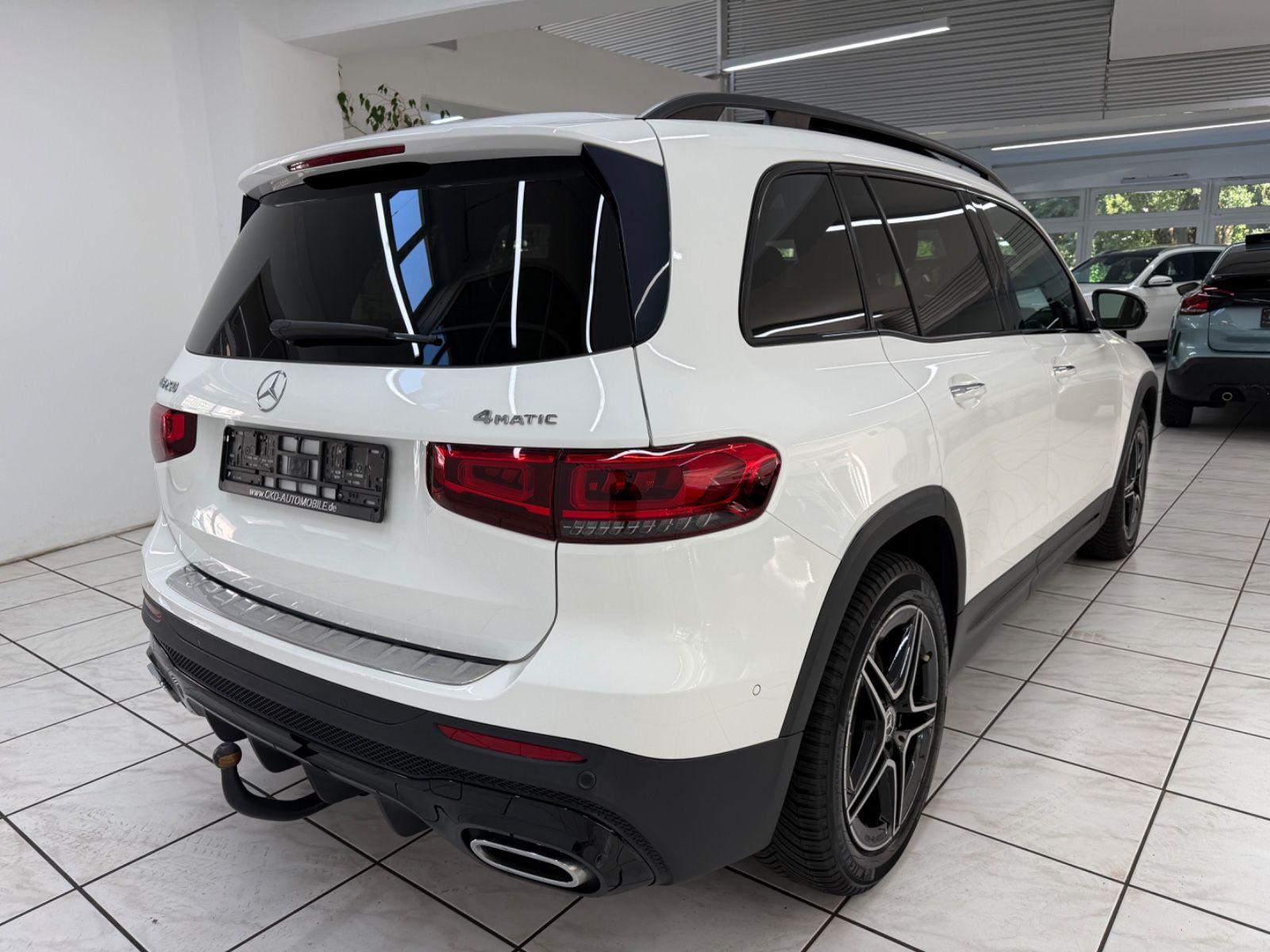 Mercedes-Benz GLB 250 4M AMG Line Pano Night Memory 360° foto 3