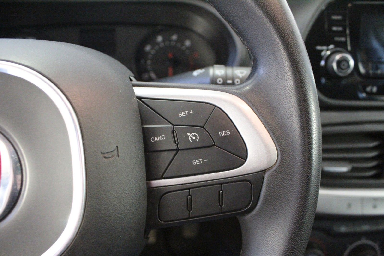 Fahrzeugabbildung Fiat Tipo 1.4   16V Street*5 Türer