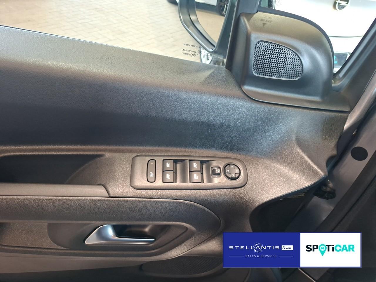 Opel Combo Electric Life Ultimate Pano Navi KAM SHZ