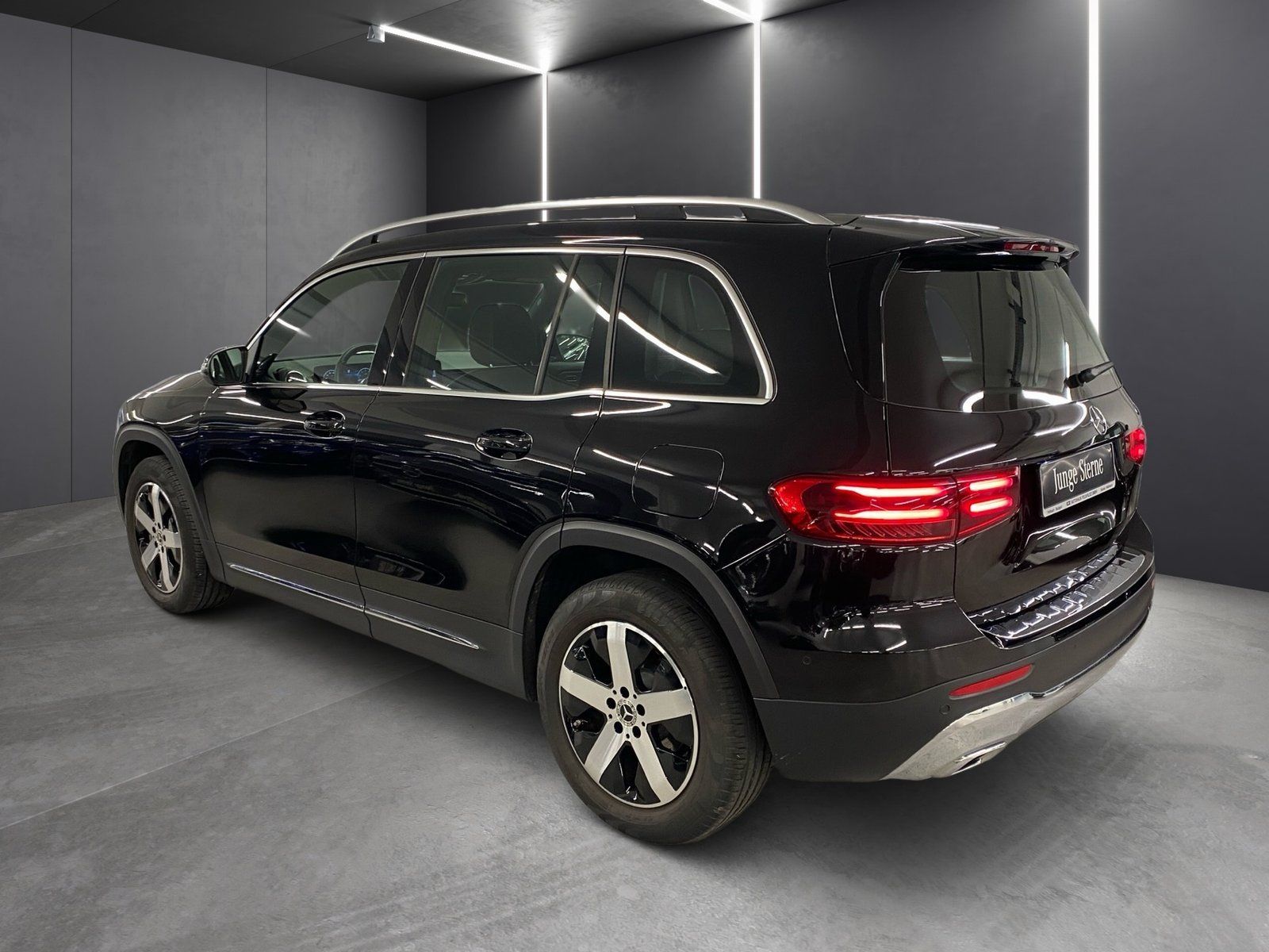 Fahrzeugabbildung Mercedes-Benz GLB 200 Progressive*LED*Kamera*CarPlay*Easy-Pack