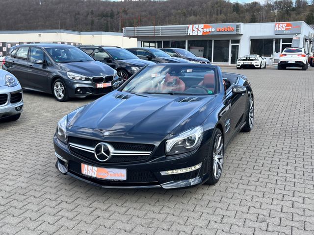 Mercedes-Benz SL63AMG/PERF/desig/Spu/ACC/Mas/Airs/Sitzk/2xCarb