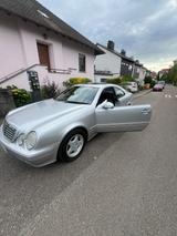 Mercedes-Benz CLK 200 KOMPRESSOR ELEGANCE Elegance - Mercedes-Benz CLK 200 Gebrauchtwagen in Stuttgart