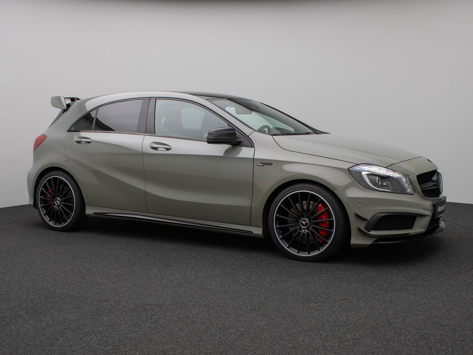 Fahrzeugabbildung Mercedes-Benz A 45 AMG Performance 4Matic Aero H/K Kamera Navi