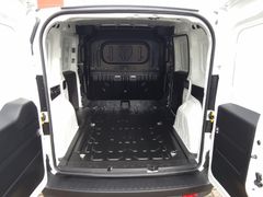 Fahrzeugabbildung Fiat Doblo Cargo Kawa L1H1 SX 1.6 Multijet 74 kW
