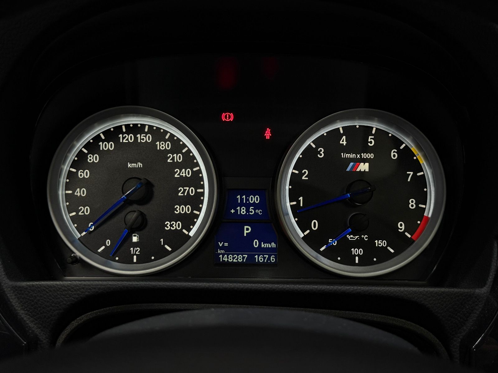 Fahrzeugabbildung BMW 335 i xDrive Touring|LEDER|NAVI|PANO