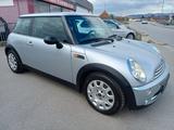 MINI ONE / 2.HAND-SCHECKH./ KLIMA-ALU-SPORTPAKET/ TOP - MINI ONE aus 2005