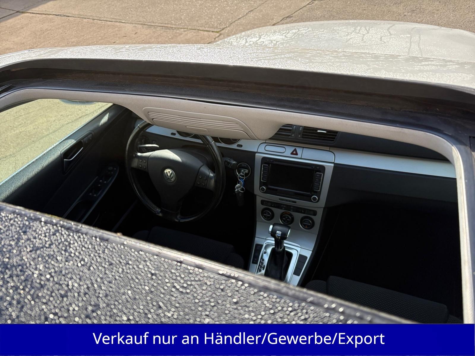 Volkswagen Passat 2009 — photo 21